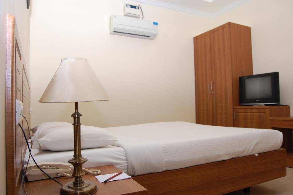Hotel Sona'S Tiruchirappalli Rom bilde