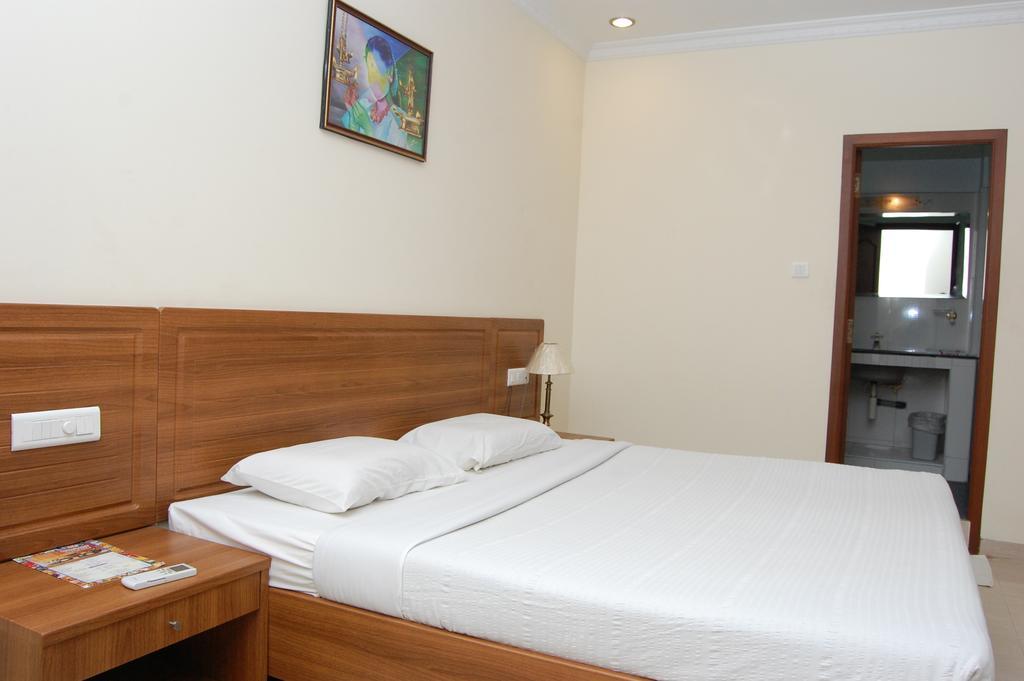 Hotel Sona'S Tiruchirappalli Rom bilde